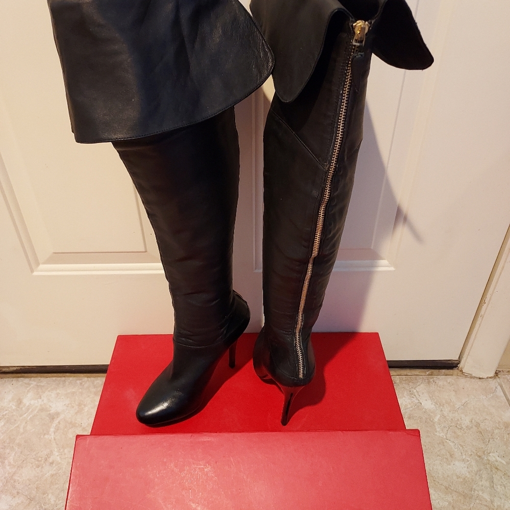 Charles Jourdan Black Leather Boots